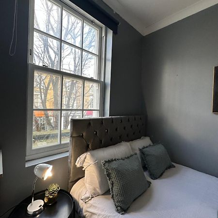 "Bright & Spacious" 3 Bedroom Flat By Kings Cross, St Pancras Station!!!!64 London Luaran gambar