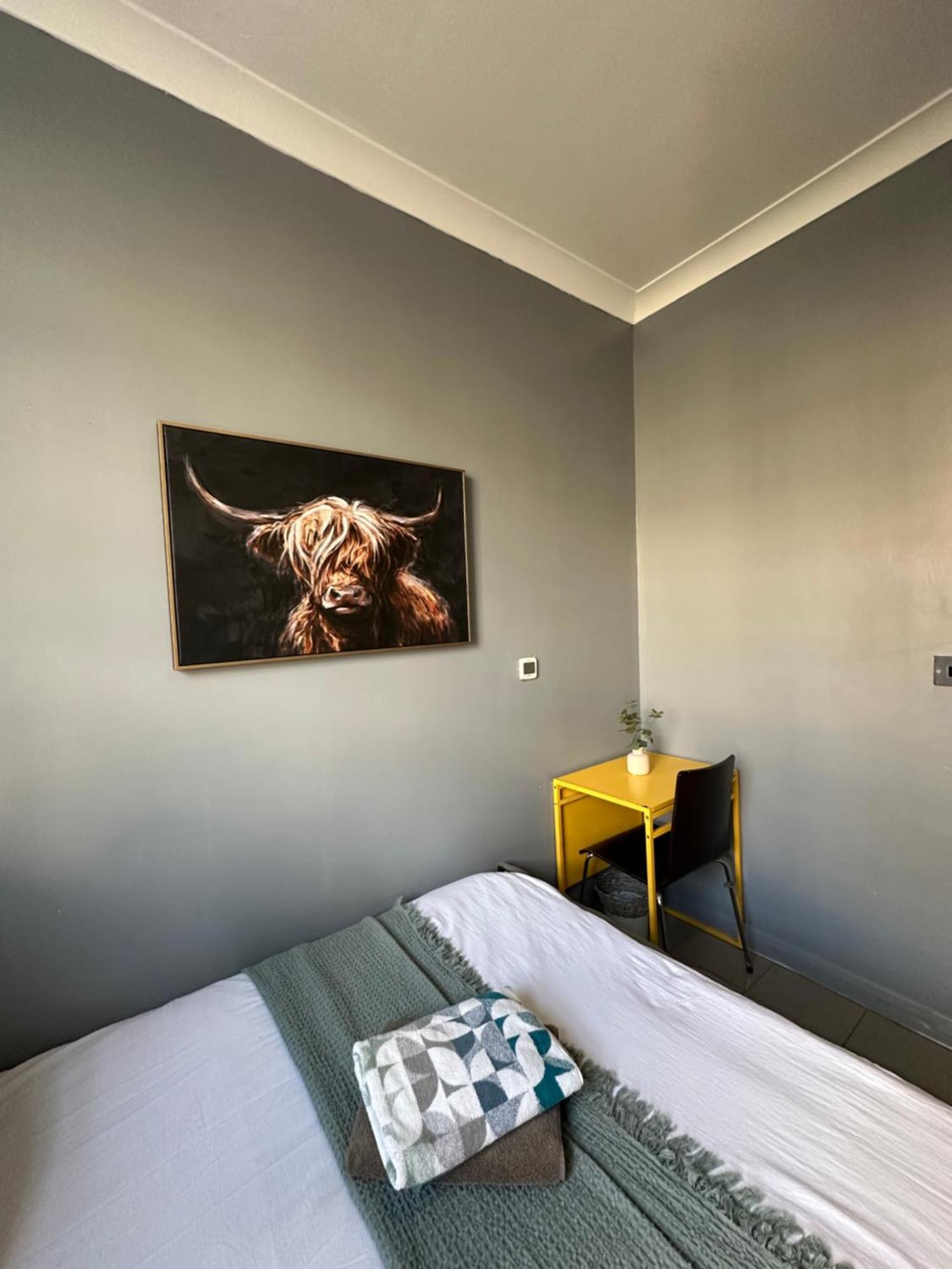 "Bright & Spacious" 3 Bedroom Flat By Kings Cross, St Pancras Station!!!!64 London Luaran gambar