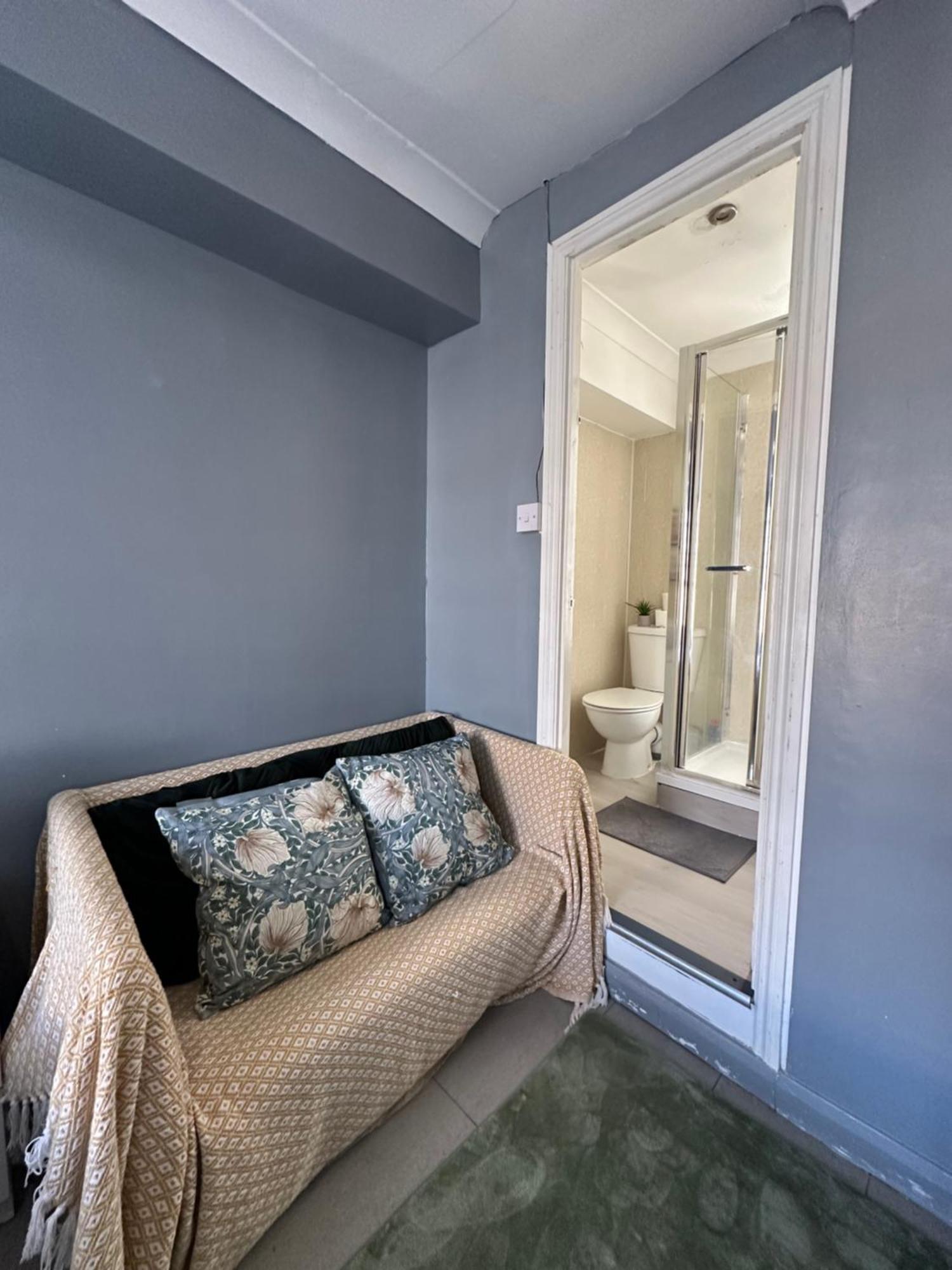 "Bright & Spacious" 3 Bedroom Flat By Kings Cross, St Pancras Station!!!!64 London Luaran gambar