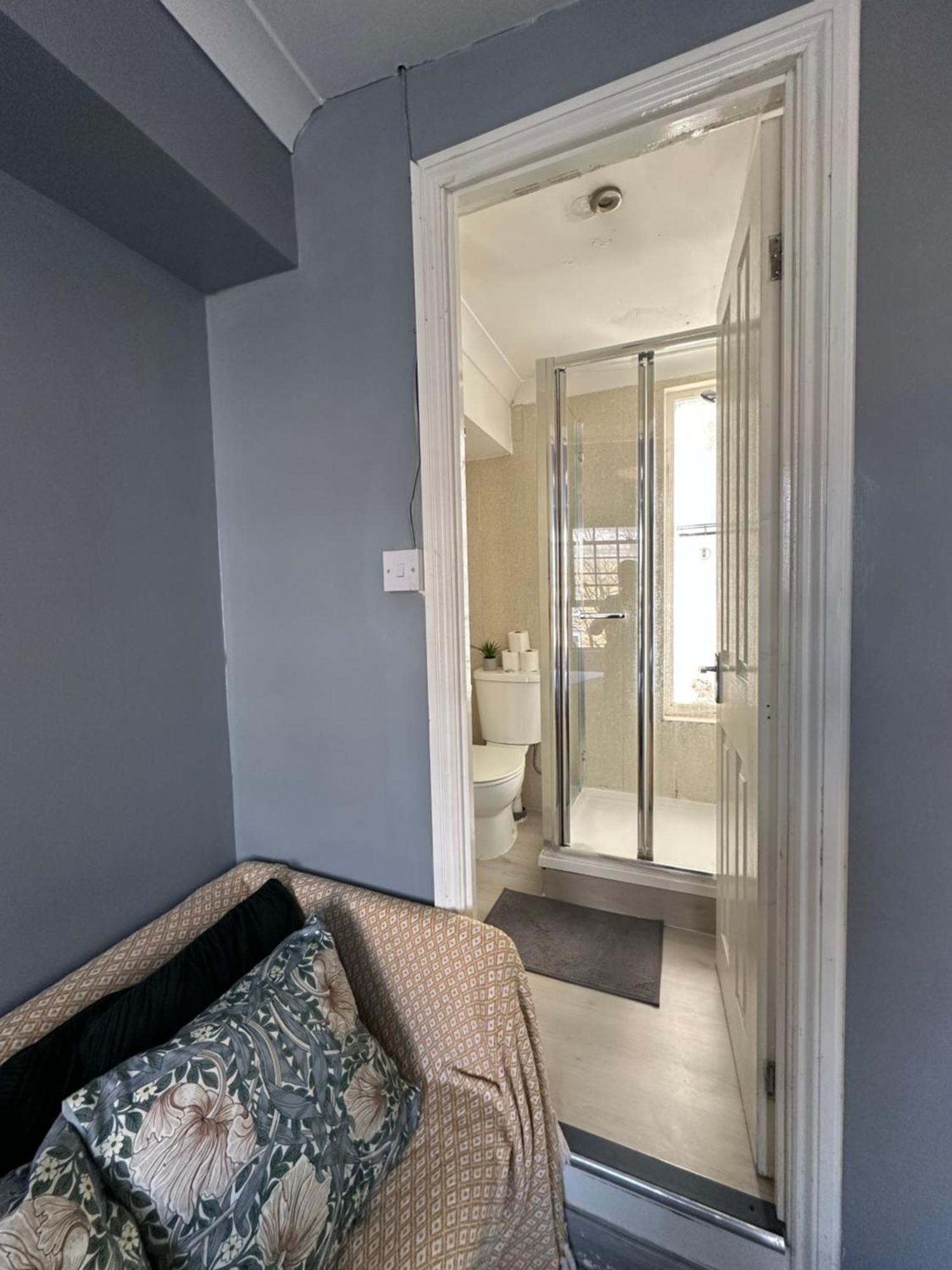 "Bright & Spacious" 3 Bedroom Flat By Kings Cross, St Pancras Station!!!!64 London Luaran gambar