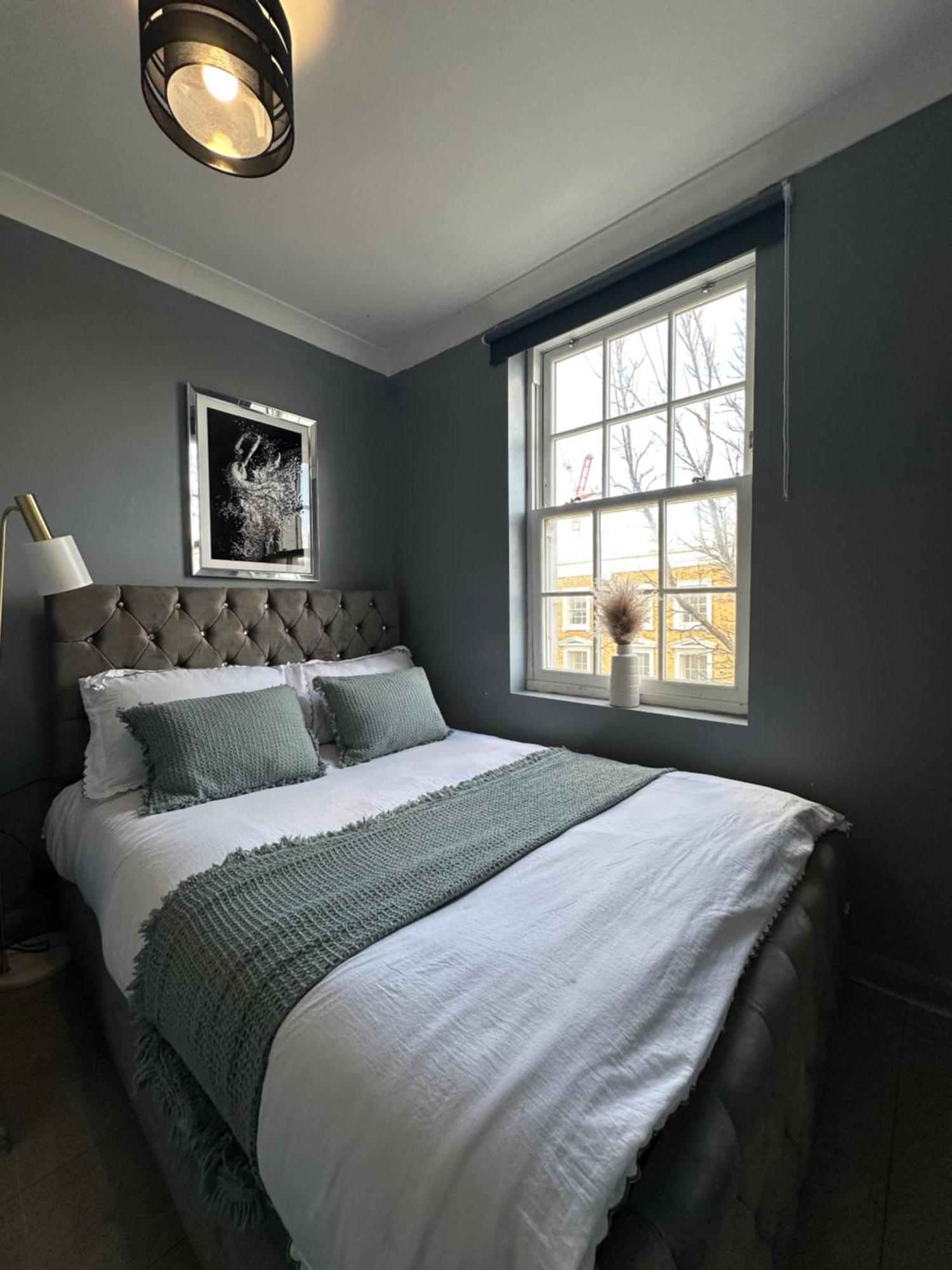 "Bright & Spacious" 3 Bedroom Flat By Kings Cross, St Pancras Station!!!!64 London Luaran gambar