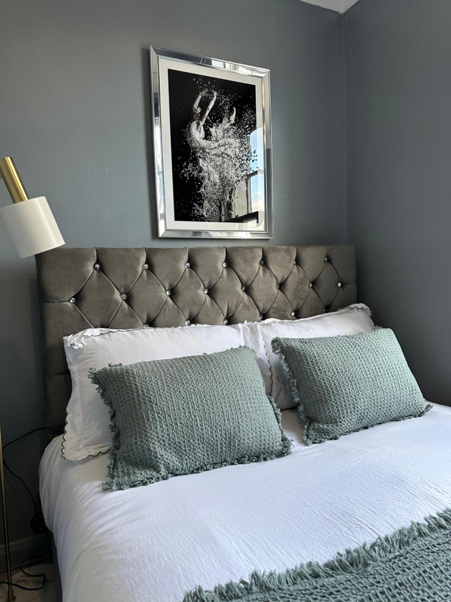 "Bright & Spacious" 3 Bedroom Flat By Kings Cross, St Pancras Station!!!!64 London Luaran gambar