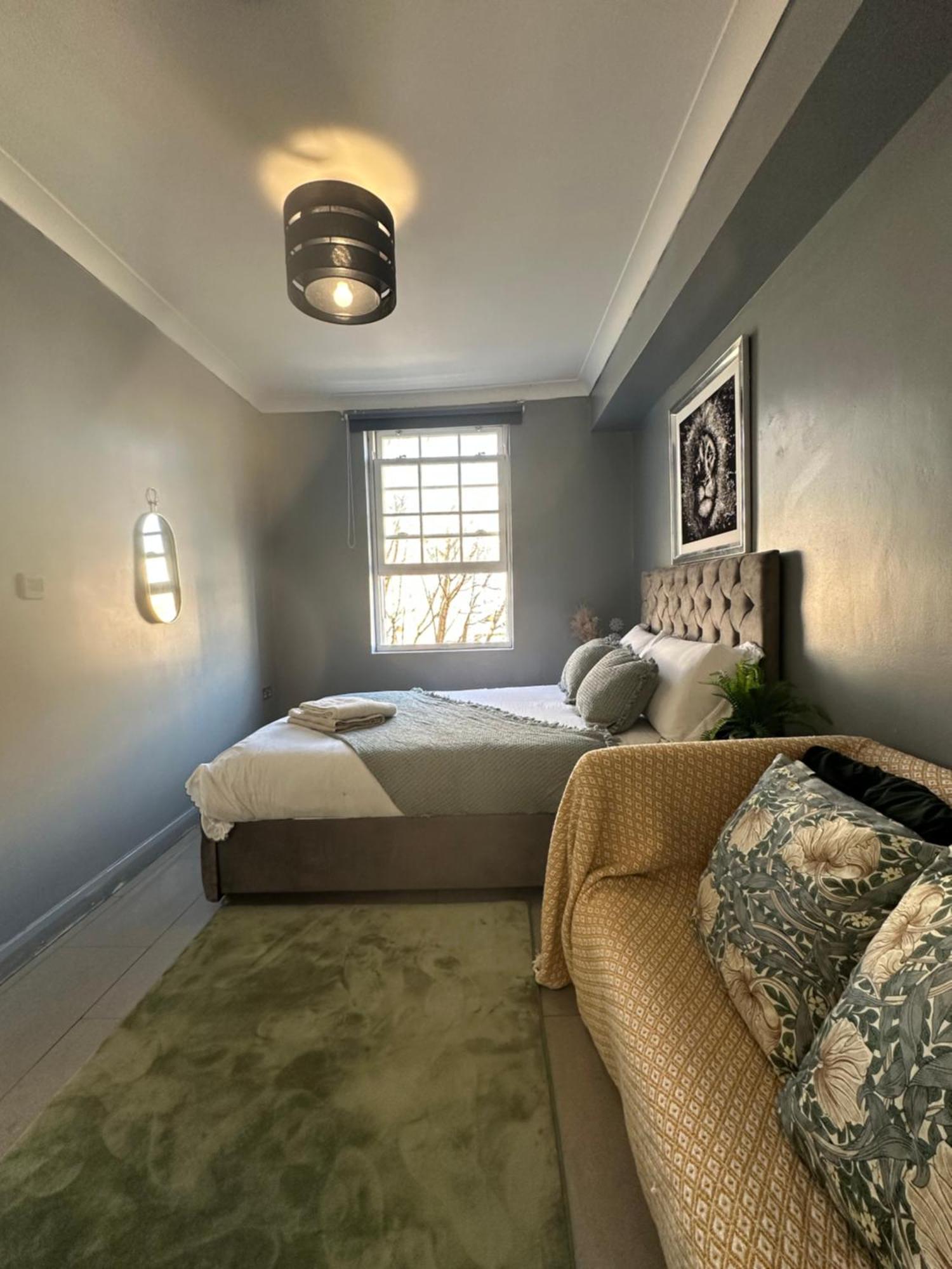 "Bright & Spacious" 3 Bedroom Flat By Kings Cross, St Pancras Station!!!!64 London Luaran gambar